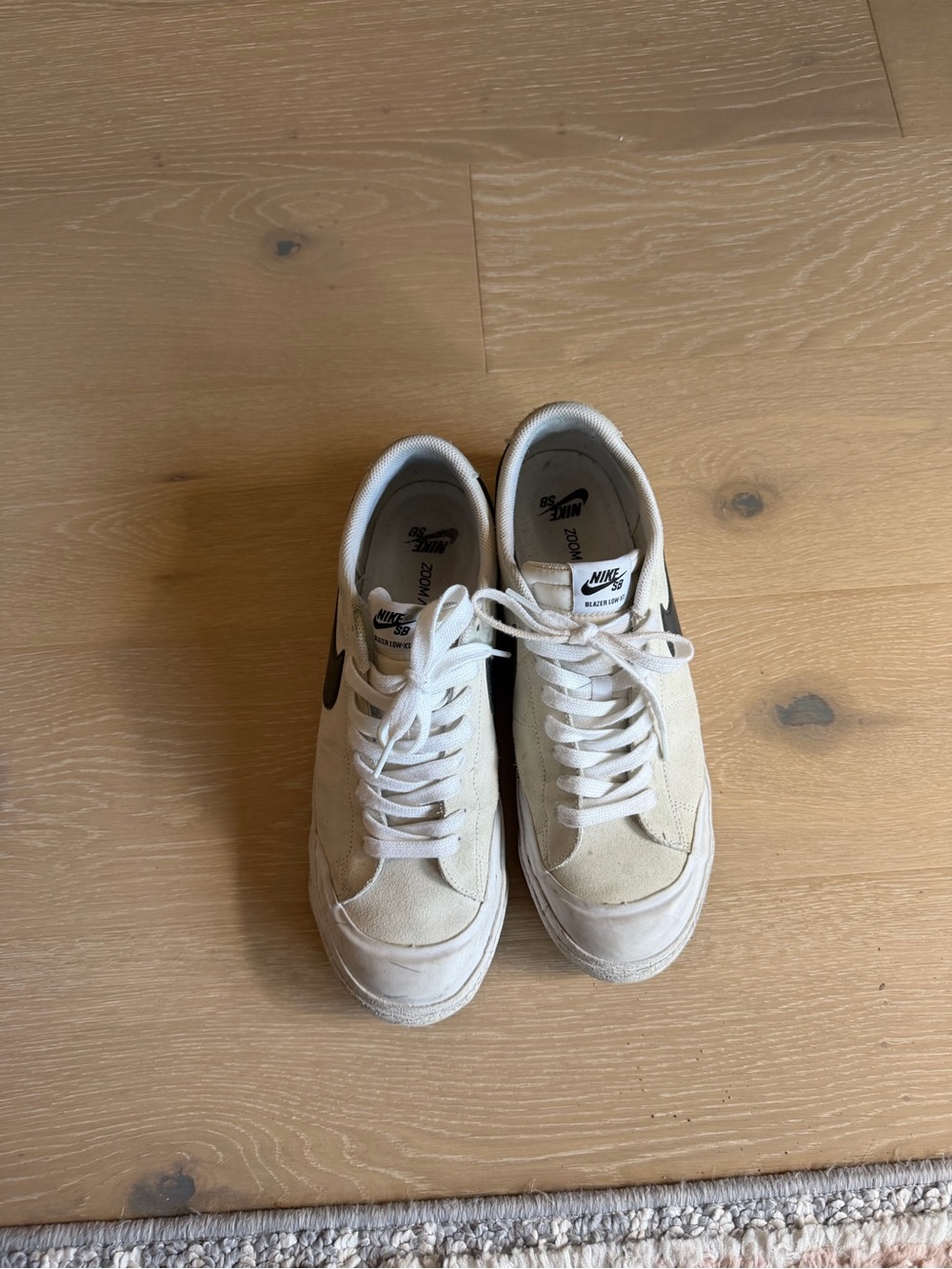 Nike SB Blazer Low Men’s Cream/Black Low-Top Sneakers